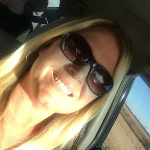 Meet your Posher, Kendra